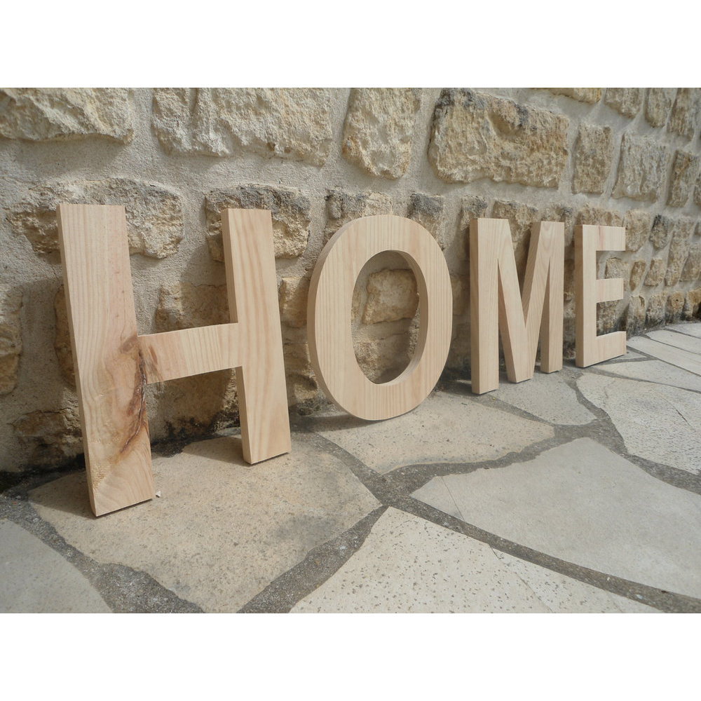 Grosse lettre en bois a peindre