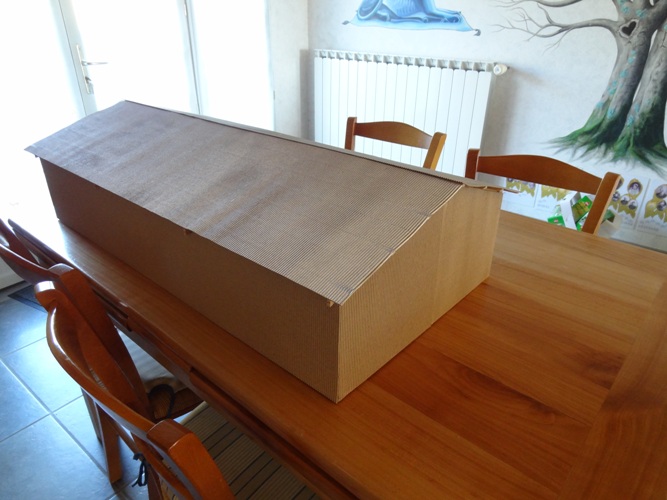 Construire une ferme en bois jouet