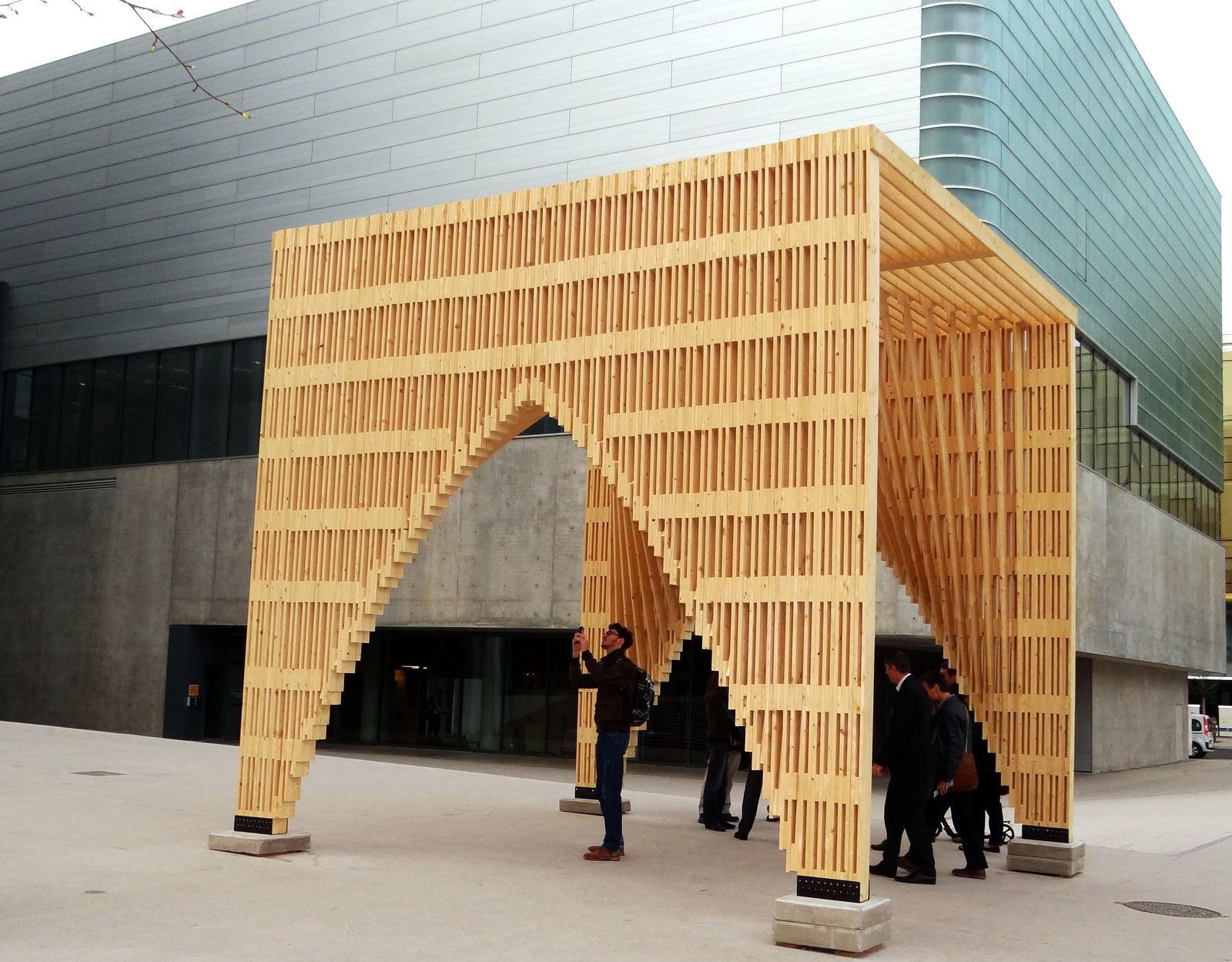 Forum sculpture bois