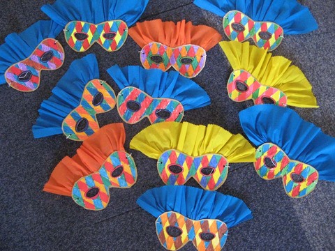 Bricolage carnaval primaire