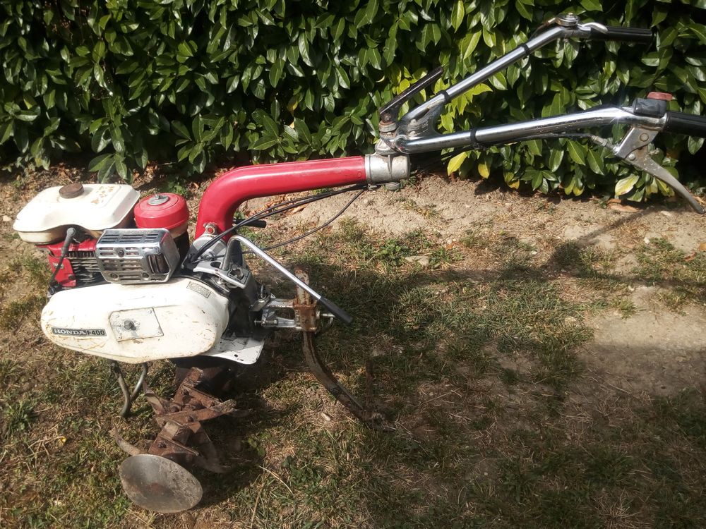 Paruvendu motoculteur