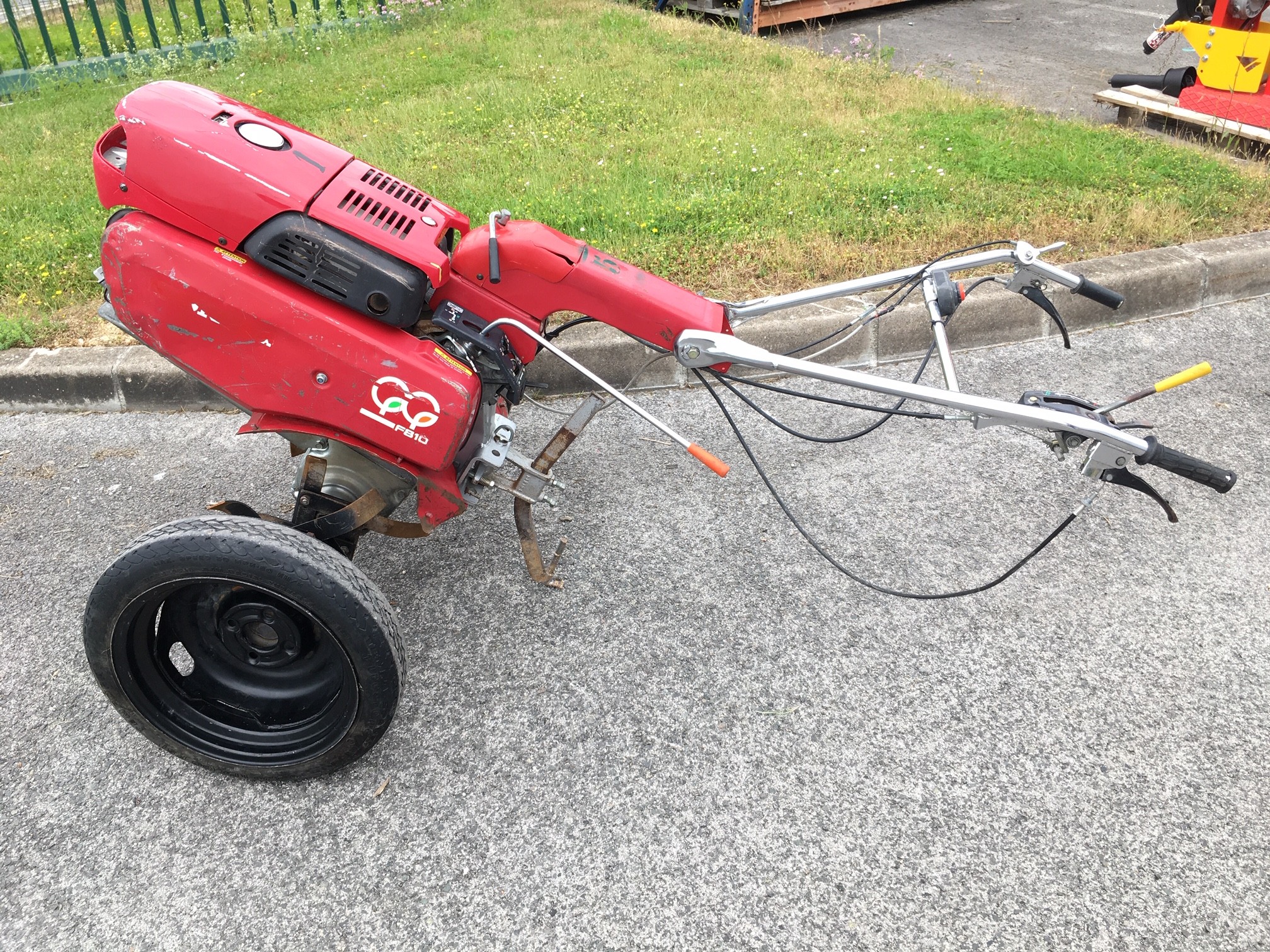 Prix motoculteur honda f810 neuf