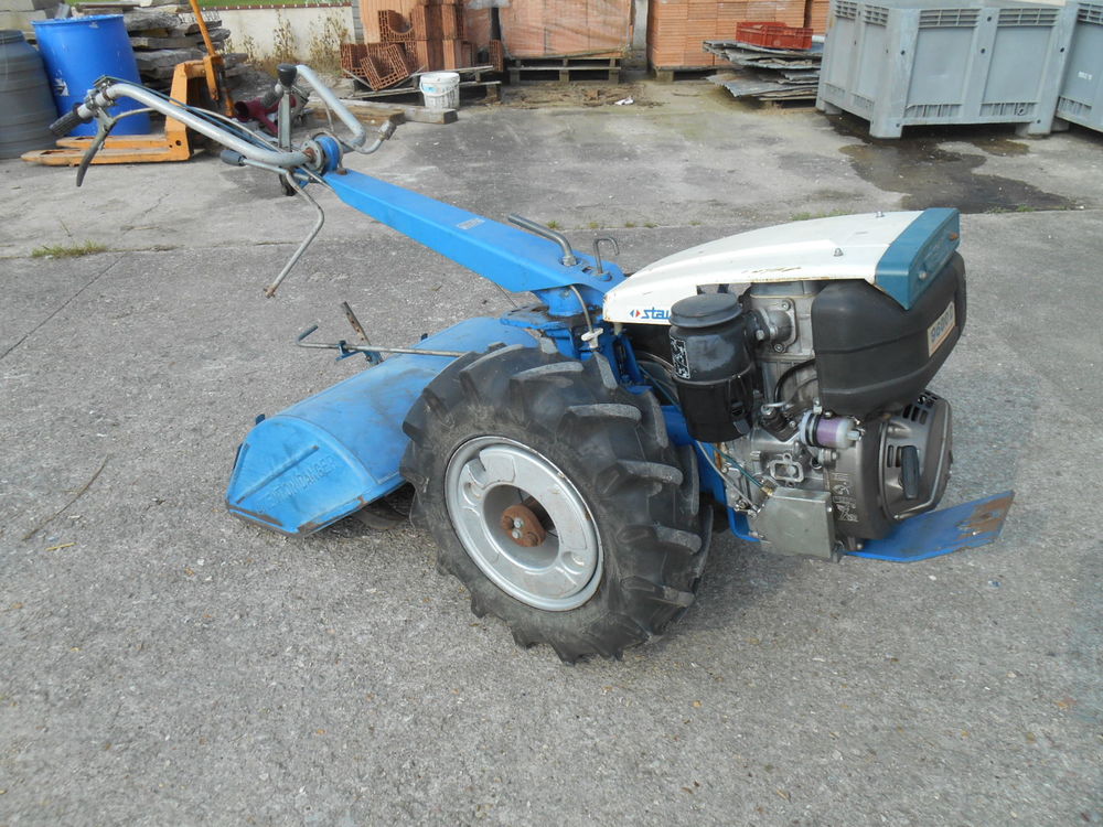 Charrue motoculteur staub occasion