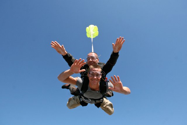 Saut en parachute drome