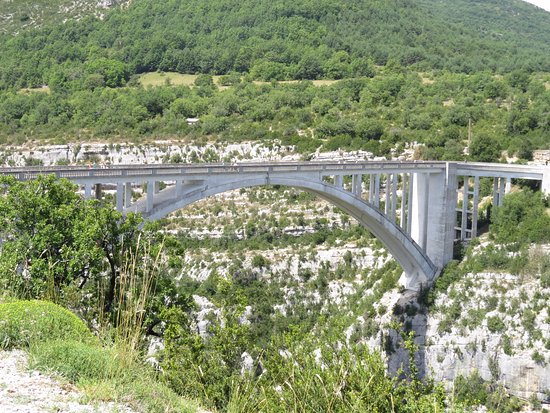 Pont de l'artuby saut à l'élastique prix