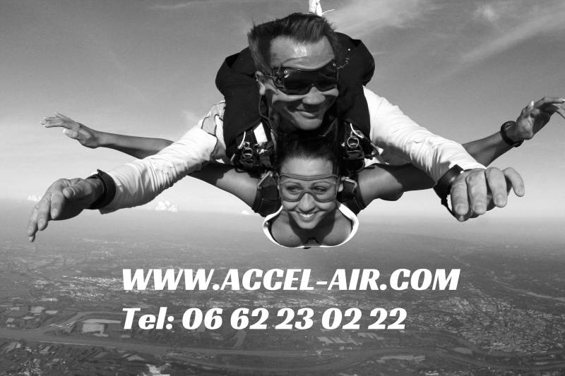 Saut parachute viaduc millau