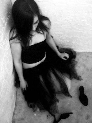 Photo de profil fille triste