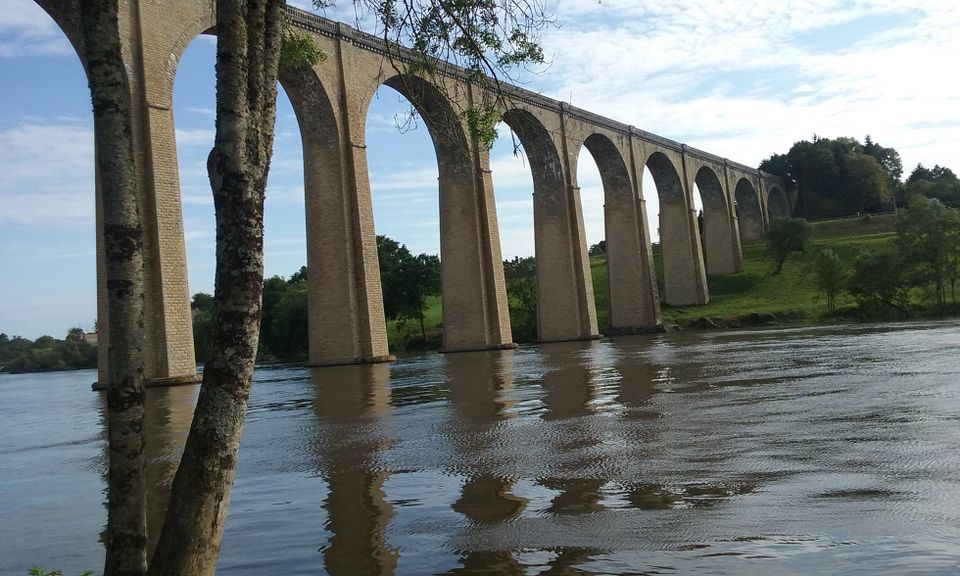 Hauteur viaduc de l'isle jourdain